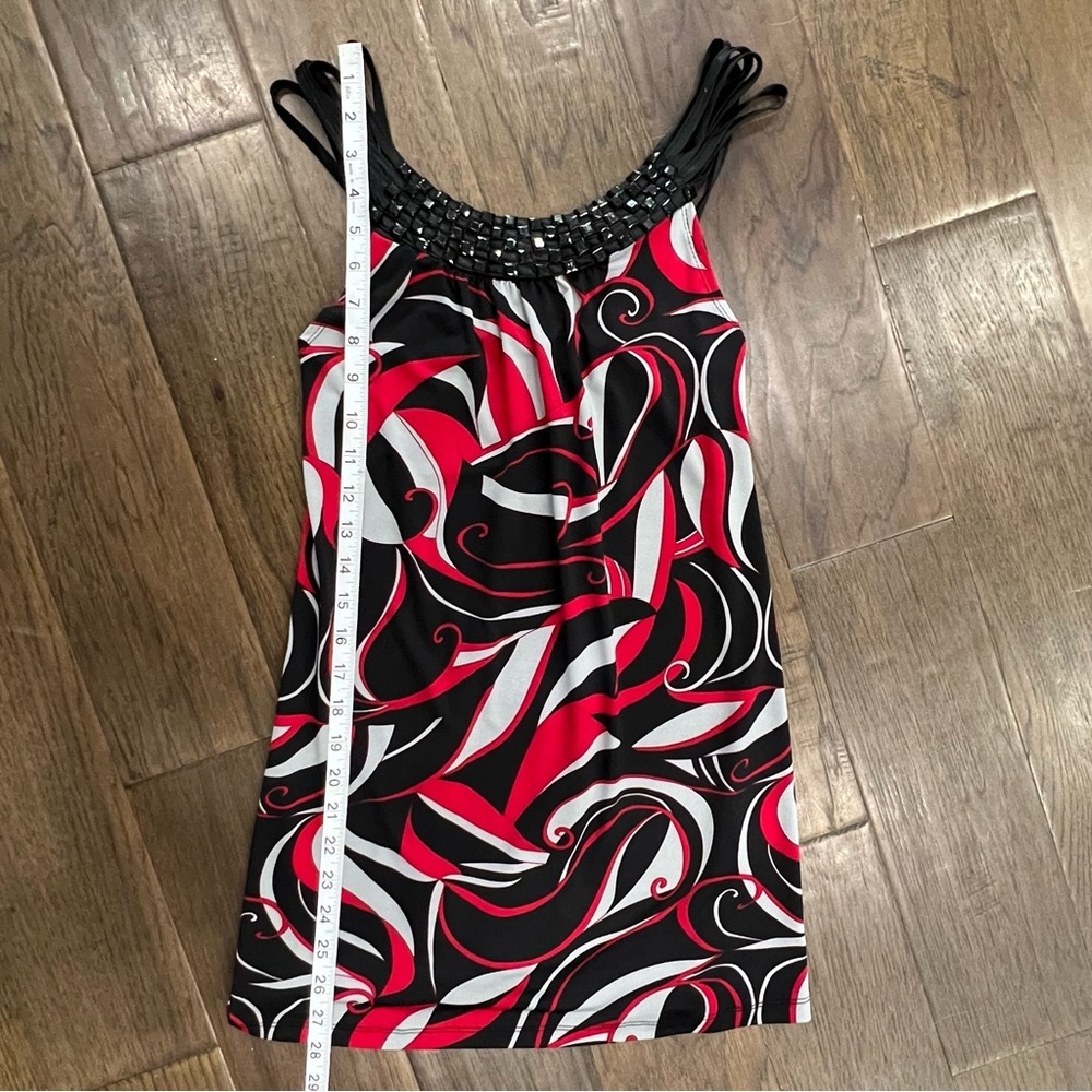 Sleeveless Top - Picture 13 of 16